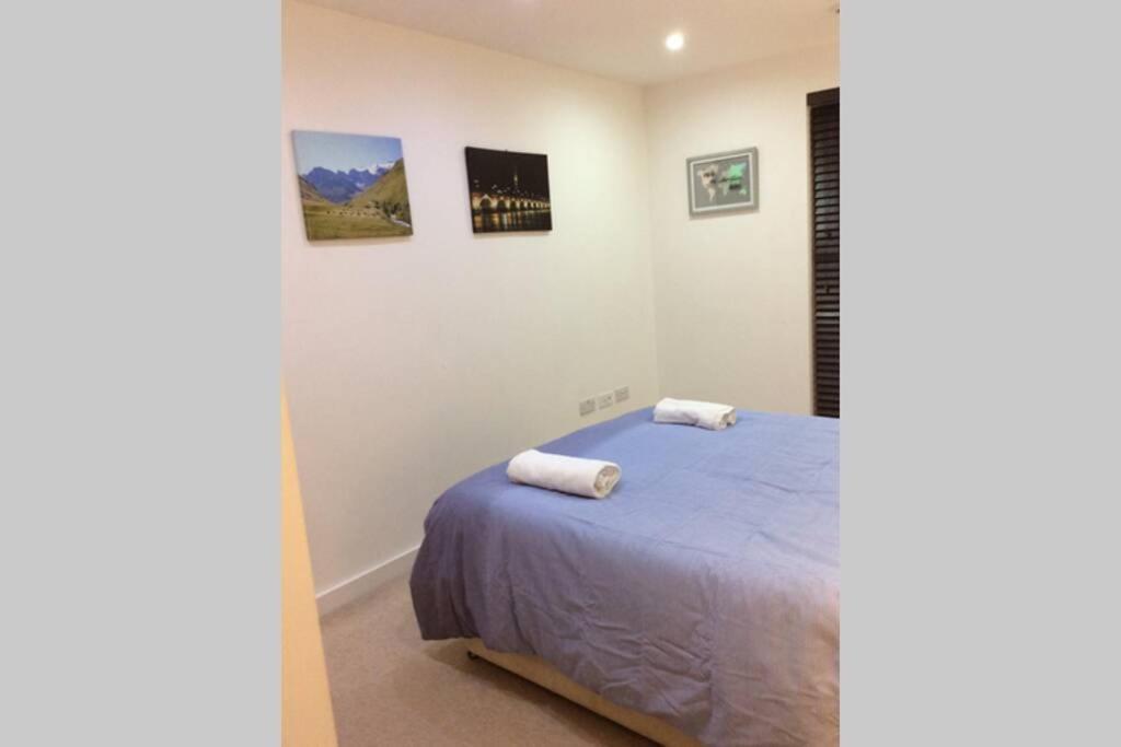 Max'Em Lexington Luxury Apartment Slough Buitenkant foto